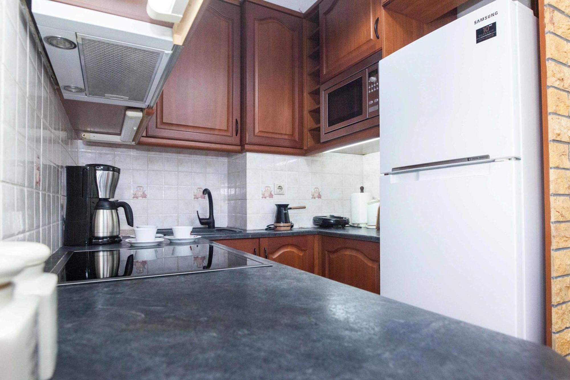 Central 2 Bd Apt With Balcony By Monastiraki Athens Exterior photo